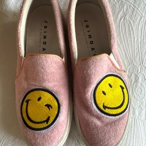 Happy Face by Joshua Sanders